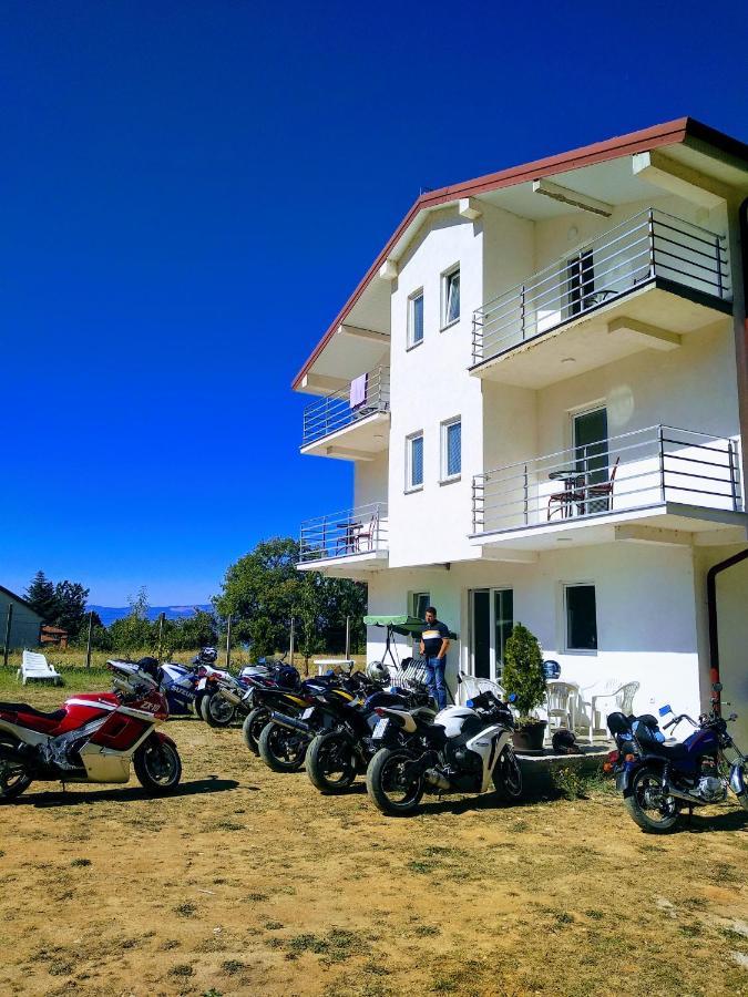 The Brothers Villa Hotel 오흐리드 외부 사진